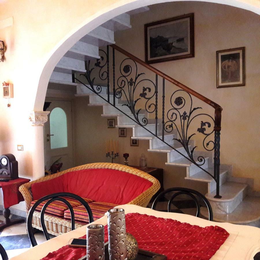 Villino San Martino 350M Dal Mare With Covered Parking Viareggio Extérieur photo